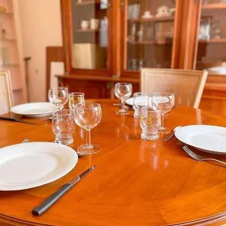 L'arpege Du Puy Jardin Parking Vue Le Puy-en-Velay