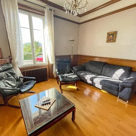 L'arpege Du Puy Jardin Parking Vue * Le Puy-en-Velay