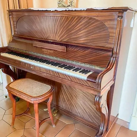 L'arpege Du Puy Jardin Parking Vue